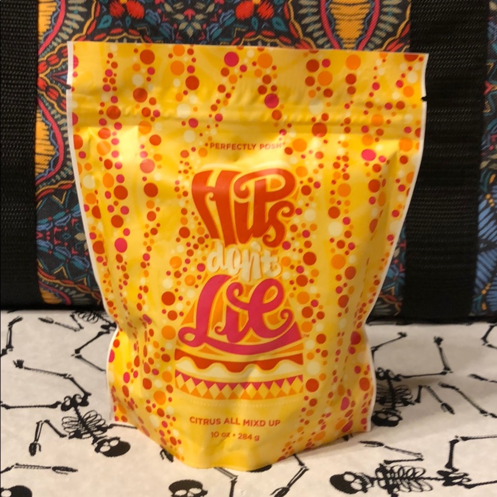 Perfectly Posh AMU Bath soak